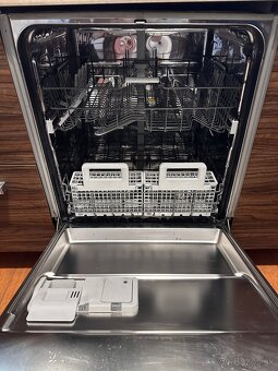 Umývačka riadu Whirlpool - 2