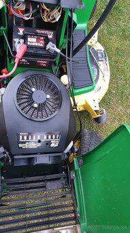 John Deere LX277 - 2