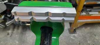 Dielenský  zverak - 2