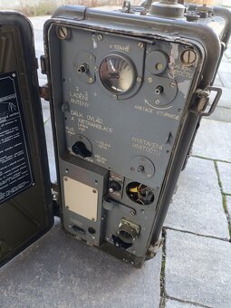 Predám Rádiová stanica R-105d - 2