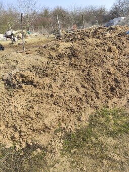 Predám maštalný hnoj - 2