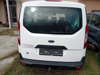 Ford Tourneo Custom - 2