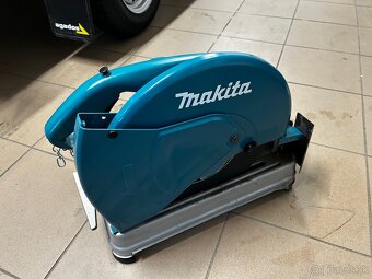 Makita 2414 EN - 2