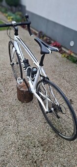 Specialized Roubaix - 2
