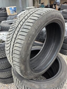 235/45 R19 99V M+S KUMHO Wintercraft WP72 - 2