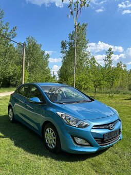 Hyundai i30 1.6 CRDi DOHC 16V Comfort - 2