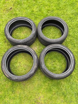 255/40 R19 Nokian Tyres Powerproof 100Y - 2