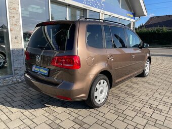 VW TOURAN Benzín - 2