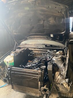 Predam bmw 320d e46 - 2