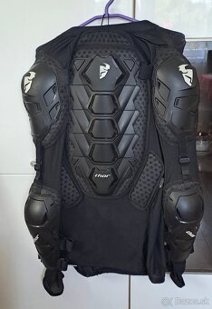 Thor chránič tela motocros - 2