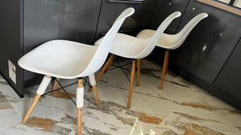 Jedálenská stolička biela 3ks - 2