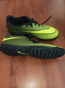 Turfy značky Nike - 2