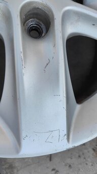5x114.3 R16 Kia originálne elektróny - sada - 2