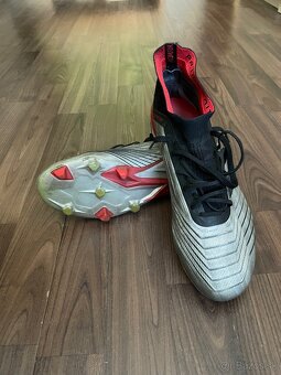Adidas Predator - 2