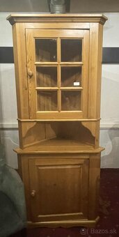 rohova komoda, vyska 206 cm, s 93 cm, roh 64 x 64 cm, neposk - 2