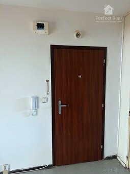 🏠 Na predaj 1-izbový byt vo Vrakuni 🏠 - 2