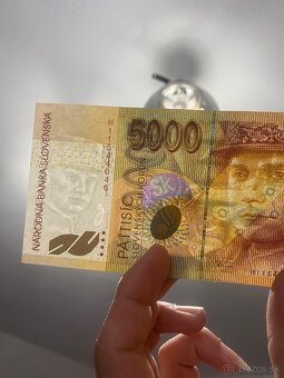 Predám bankovku slovensky štát 5000sk rok 1999 - 2