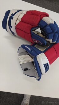 Hokejové rukavice TRUE – veľkosť 14 - 2