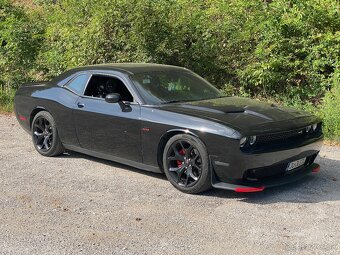 ‼️ Top Ponuka ‼️ Dodge Challenger 5.7 Hemi V8 - 2