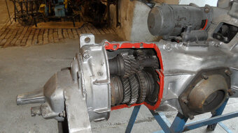 Škoda 100, 1000, 110R řez - 2