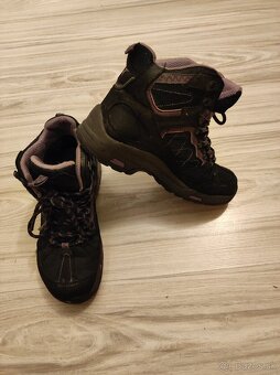 Kvalitné topánky Treksta - 2