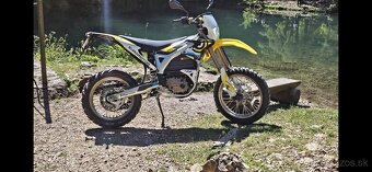 sur-ron storm bee - 2