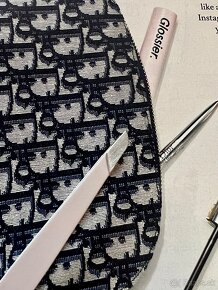 BBB London pinzeta so zošikmeným koncom - 2