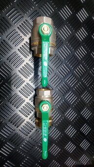 Predám nové gulové ventily - 2