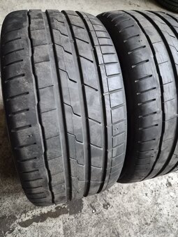 Predam 2ks letne pneu 265 35 19 - 2