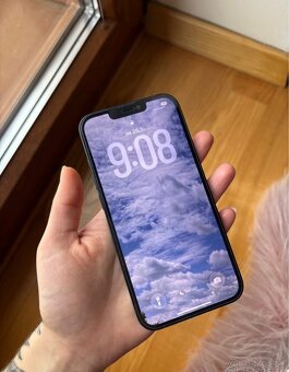 iPhone 13 Black 128 GB - 2