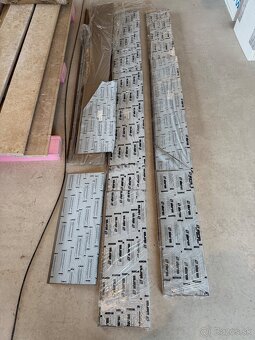 Predam hlinikove parapety 260mm - 2