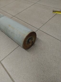 Valec z dopravnikoveho pasu - 2