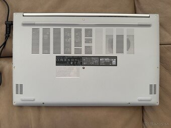 ASUS Vivobook 15 OLED M1505YA-OLED389W - 2