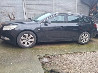 Predám Opel Insignia combi - 2