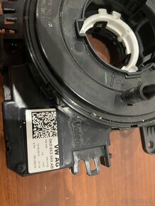 Predám podvolantové jednotky 5K0953569AB, 5K0953569BA - 2