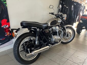 Kawasaki W650 - 2