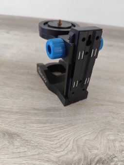 Magnetický držiak pre nivelačny laser. - 2