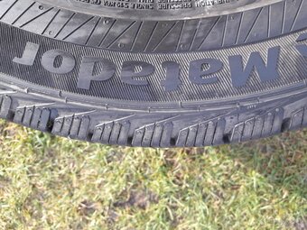 215/70 r15C celorocne pneumatiky - 2