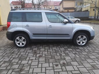 ŠKODA YETI 1.6 TDI 2012 ELEGANCE 105.000km NAVI - 2
