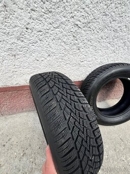 Zimne pneu.Dunlop 195/65 r15 - 2