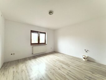 5 izbový Penzión s reštauráciou v Podunajských Biskupiciach - 2