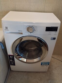 Slim práčka Electrolux - 2