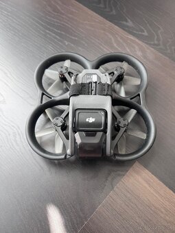 Predám dron DJI Avata fly more combo - 2