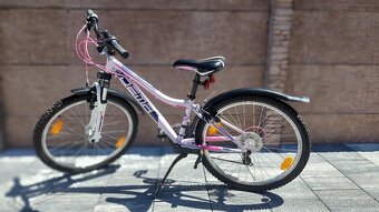 Dievčenský bicykel veľkosť.24 - 2