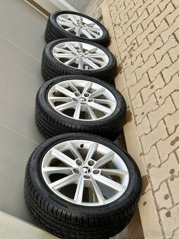 Zimna sada kolies Škoda 225/45 R17 - 2