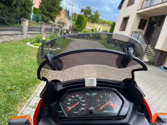 Honda NX650 dominator plexi - 2