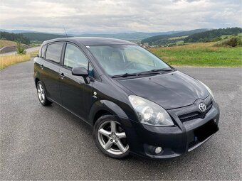 Toyota Corolla Verso - 2