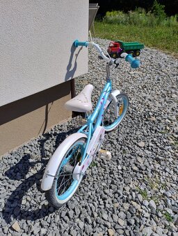 Dievčenský bicykel - 2
