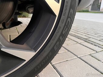 Predam letne pneu kumho 245/45 r19 - 2