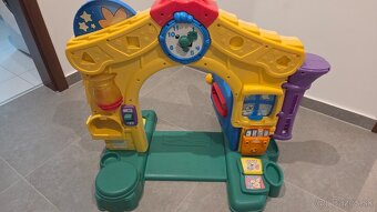 Predám domček Fischer-Price - 2